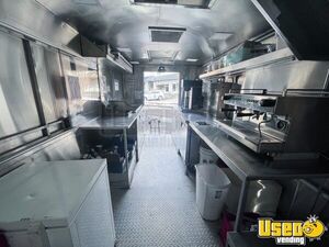 2004 Box Truck Coffee & Beverage Truck Exhaust Hood Tennessee Diesel Engine for Sale