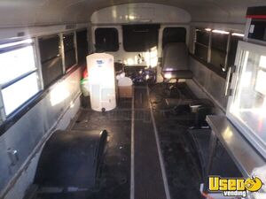 2004 Bus Food Truck All-purpose Food Truck 31 Oklahoma Diesel Engine for Sale