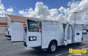 CUTE Used 2004 Chevrolet G2500 Express Cargo / Catering Delivery Van for Sale in Arizona!