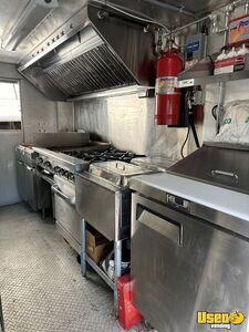 2004 Chassi All-purpose Food Truck Exterior Customer Counter South Carolina Diesel Engine for Sale