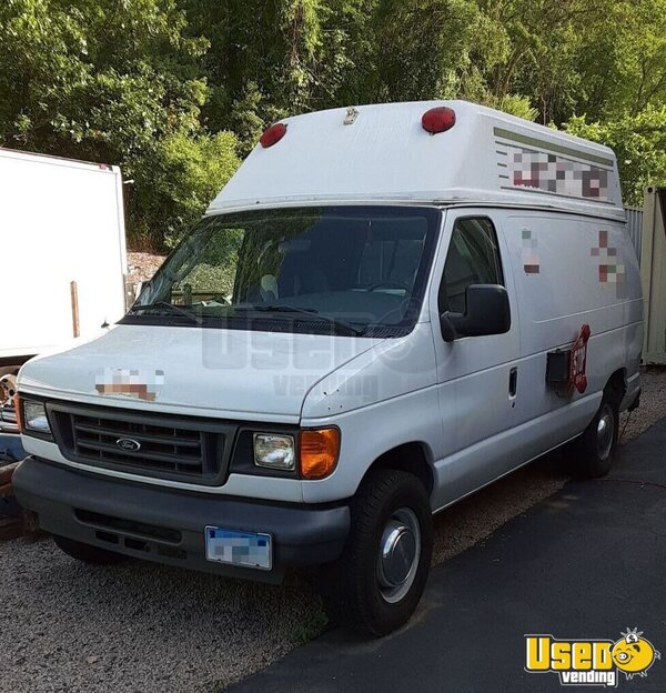 2004 E-350 Concession Food Truck Bakery Food Truck Connecticut Gas Engine for Sale