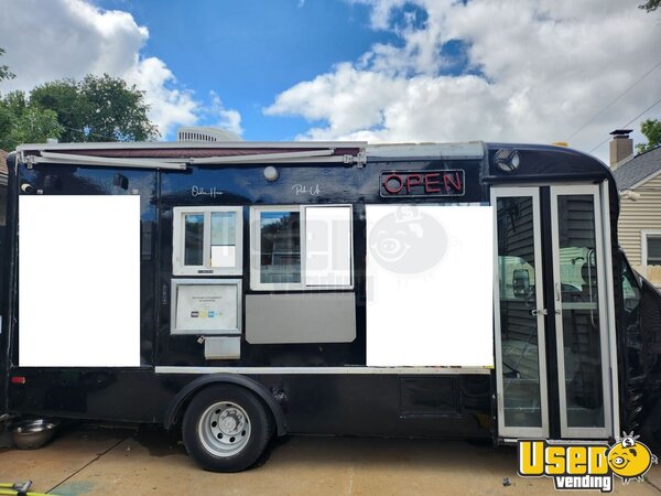 2004 E-450 Food Truck All-purpose Food Truck Nebraska Gas Engine for Sale