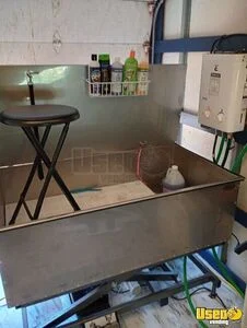 2004 E350 Cutaway Pet Care / Veterinary Truck Cabinets Virginia Gas Engine for Sale