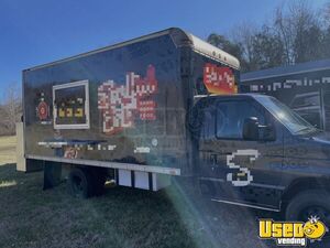 2004 E350 Kitchen Food Truck All-purpose Food Truck Concession Window Tennessee Gas Engine for Sale