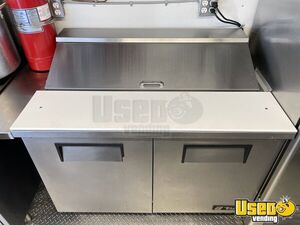 2004 E350 Kitchen Food Truck All-purpose Food Truck Hand-washing Sink Tennessee Gas Engine for Sale
