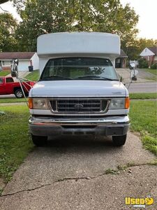 2004 E350 Super Duty Cargo Commercial Van 3d All-purpose Food Truck Chef Base Ohio Gas Engine for Sale