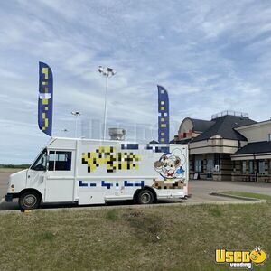 2004 E450 All-purpose Food Truck Alberta Gas Engine for Sale