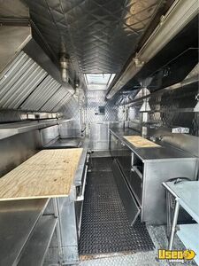 2004 E450 All-purpose Food Truck Diamond Plated Aluminum Flooring New York for Sale