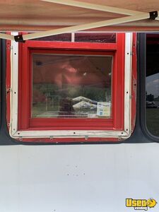 2004 E450 Kitchen Food Truck All-purpose Food Truck Flatgrill Louisiana Gas Engine for Sale
