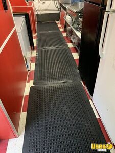 2004 E450 Kitchen Food Truck All-purpose Food Truck Shore Power Cord Louisiana Gas Engine for Sale