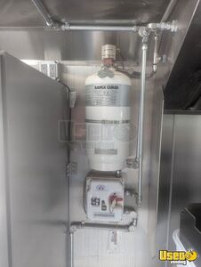 2004 E450 Step Side All-purpose Food Truck Fryer Northwest Territories Gas Engine for Sale