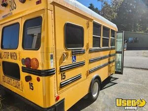 2004 Ec4 Pet Care / Veterinary Truck Air Conditioning Oregon Diesel Engine for Sale