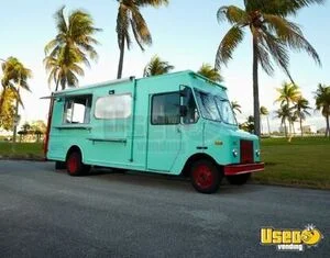 2004 Ford E350 Club Wagon All-Purpose Food Truck with Fire Suppression System for Sale in Florida!