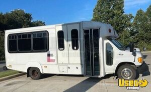 2004 Econoline E450 Shuttle Bus Shuttle Bus Missouri Diesel Engine for Sale