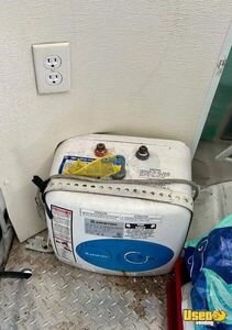 2004 Econoline Van All-purpose Food Truck Diamond Plated Aluminum Flooring Rhode Island Gas Engine for Sale