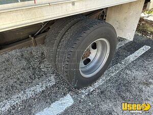2004 Express Box Truck All-purpose Food Truck 28 Florida Gas Engine for Sale