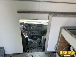2004 Express Box Truck All-purpose Food Truck Anti-lock Brakes Florida Gas Engine for Sale