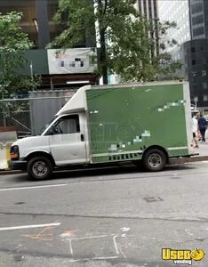 2004 Express Catering Food Truck New York Gas Engine for Sale