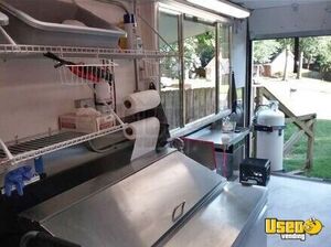 2004 F-350 Kitchen Food Truck All-purpose Food Truck Insulated Walls Tennessee Gas Engine for Sale