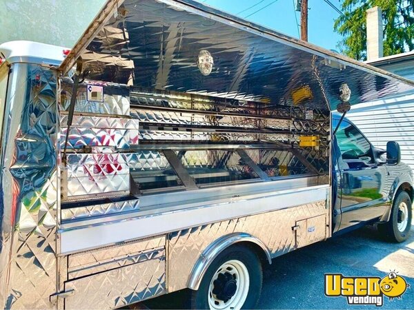2004 F350hd Canteen Style Food Truck Lunch Serving Food Truck Pennsylvania Gas Engine for Sale