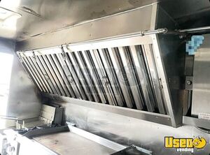 2004 Fh16520 All-purpose Food Truck Flatgrill Illinois Diesel Engine for Sale