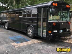 2004 Flat Front Bus Other Mobile Business Delaware Diesel Engine for Sale