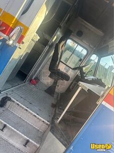 2004 Food Truck All-purpose Food Truck Refrigerator Pennsylvania for Sale
