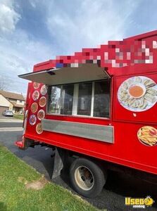 2004 Food Truck All-purpose Food Truck Stainless Steel Wall Covers Ohio Gas Engine for Sale