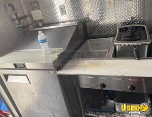 2004 Food Truck All-purpose Food Truck Stovetop Ohio Gas Engine for Sale
