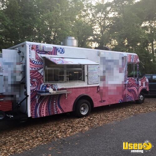 2004 Ford All-purpose Food Truck North Carolina Gas Engine for Sale