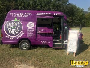 2004 Ford E-150 Ice Cream Truck Tennessee Gas Engine for Sale