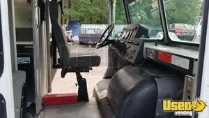 2004 Freightliner M-line New Build Food Truck Fire Extinguisher Virginia Diesel Engine for Sale