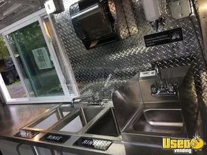 2004 Freightliner M-line New Build Food Truck Prep Station Cooler Virginia Diesel Engine for Sale