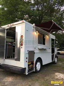 2004 Freightliner M-line New Build Food Truck Virginia Diesel Engine for Sale
