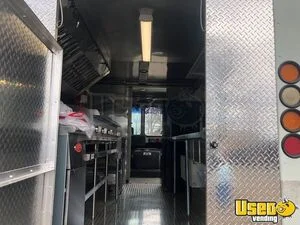 2004 Freightliner Mline New Build Food Truck Backup Camera Virginia Diesel Engine for Sale