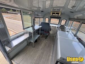 2004 Ice Cream Truck Refrigerator Georgia Gas Engine for Sale