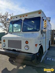 2004 Kitchen Food Truck All-purpose Food Truck New Jersey Diesel Engine for Sale