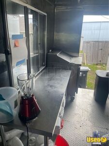 2004 Kitchen Food Truck All-purpose Food Truck Stovetop Texas Diesel Engine for Sale