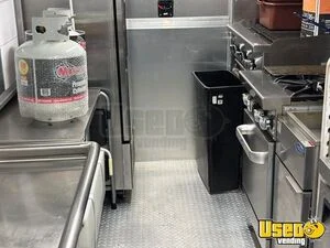 2004 M-line All-purpose Food Truck Exterior Customer Counter South Carolina Diesel Engine for Sale