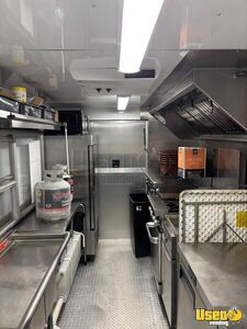 2004 M-line All-purpose Food Truck Floor Drains South Carolina Diesel Engine for Sale