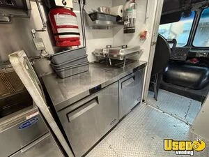 2004 M-line All-purpose Food Truck Shore Power Cord South Carolina Diesel Engine for Sale