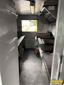 2004 M-line / Grumman All-purpose Food Truck Diamond Plated Aluminum Flooring Massachusetts Diesel Engine for Sale