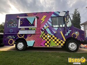 2004 M-line Step Van All-purpose Food Truck North Carolina Diesel Engine for Sale