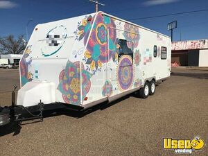 2004 Mobile Boutique / Fashion Trailer Mobile Boutique New Mexico for Sale