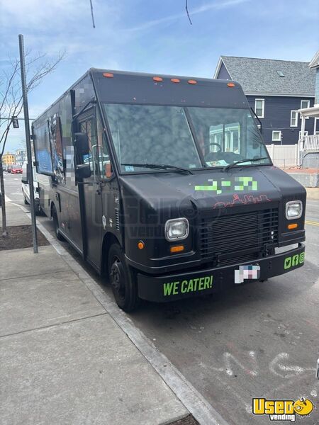 2004 Mt 35 All-purpose Food Truck Massachusetts Diesel Engine for Sale