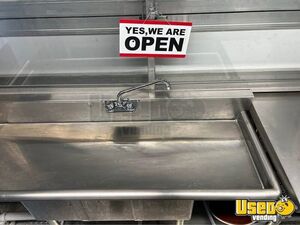 2004 Mt 45 All-purpose Food Truck Refrigerator Pennsylvania Diesel Engine for Sale