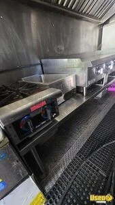2004 Mt35 All-purpose Food Truck Diamond Plated Aluminum Flooring New Hampshire Diesel Engine for Sale