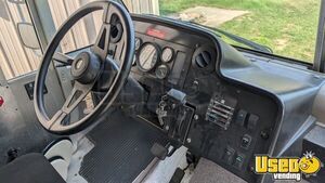 2004 Mt35 All-purpose Food Truck Fresh Water Tank Michigan Diesel Engine for Sale