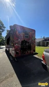 2004 Mt35 All-purpose Food Truck Stainless Steel Wall Covers New Hampshire Diesel Engine for Sale