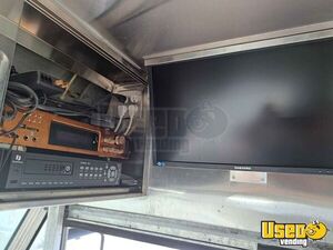 2004 Mt35 Step Van Kitchen Food Truck All-purpose Food Truck 28 California Diesel Engine for Sale